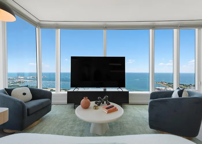 Apartment Lux Apts With Views And Amenities *