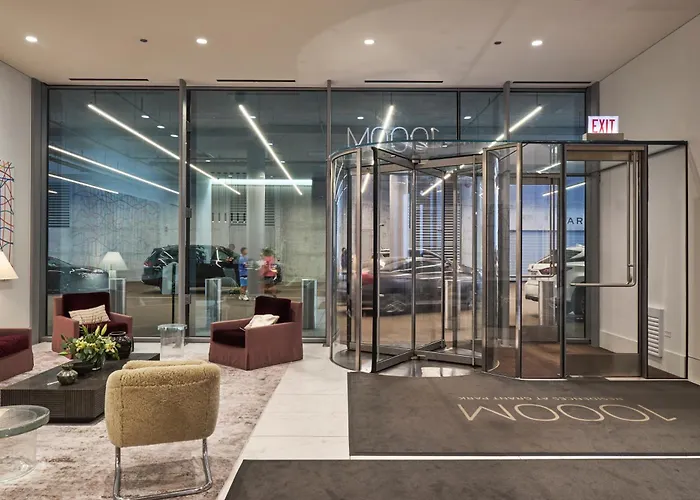 Lux Apts With Views And Amenities * Chicago